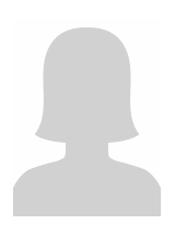 headshot of Kristin Ryan